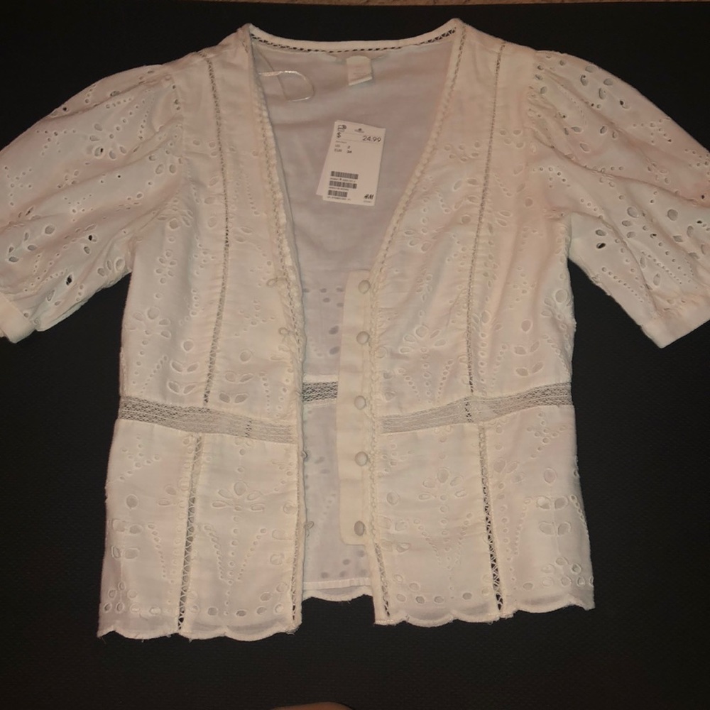 h and m buttons down